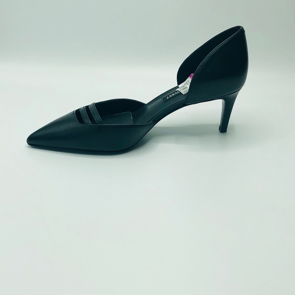 Nine West black shoes - Picture 1 of 8